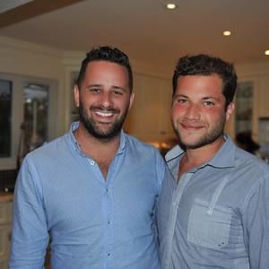 Meet your Posher, Kenneth